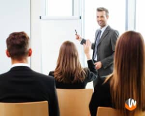 formacion de empresa en un coworking sin alquilar hotel